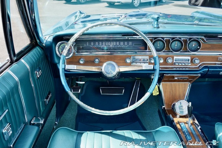 Pontiac Bonneville Convertible 1965