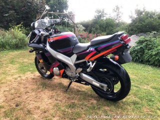 Yamaha Ostatní modely FZR 600R 1995