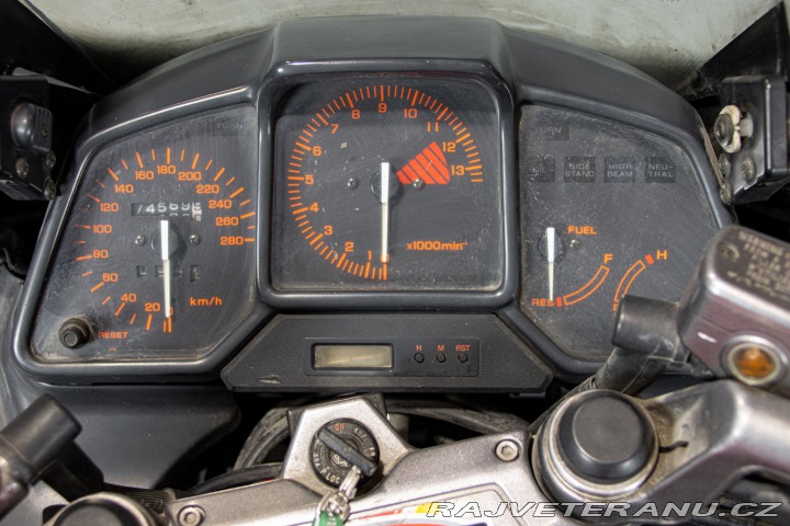 Honda VF VFR 750 1988