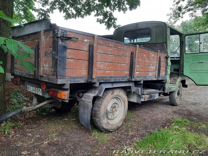 Ostatní značky Ostatní modely Žuk A 13 1975