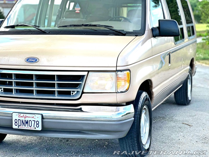 Ford Econoline E-150 | Sherrod 5.8 V8 1995