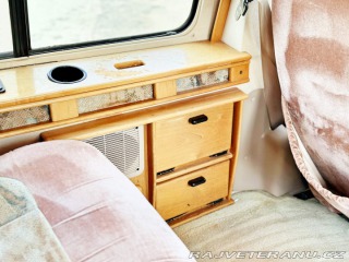 Ford Econoline E-150 | Sherrod 5.8 V8 1995