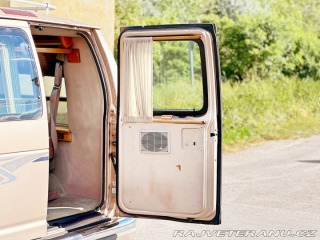 Ford Econoline E-150 | Sherrod 5.8 V8 1995