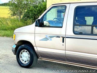 Ford Econoline E-150 | Sherrod 5.8 V8 1995