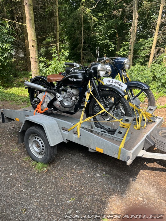 Jawa 250 Pérák armádní soutěžní 1951