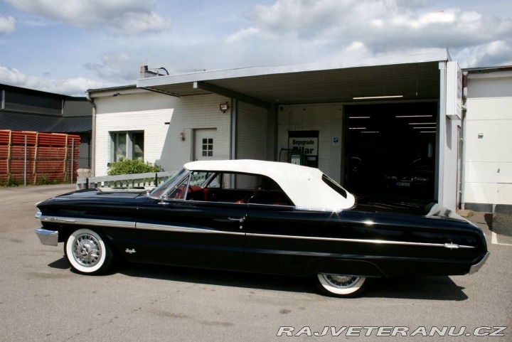 Ford Galaxie 500 XL Convertible 1964