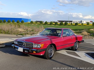 Mercedes-Benz SL 560