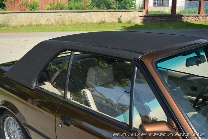 BMW 3 E30 325i 1989