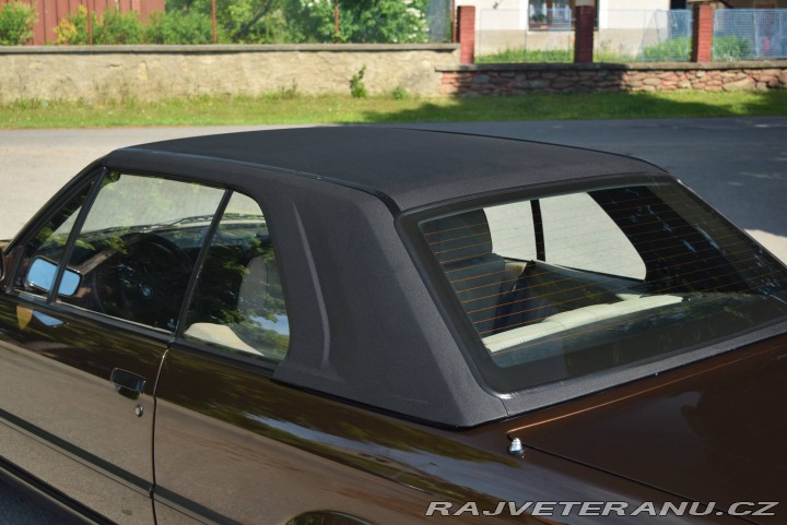 BMW 3 E30 325i 1989