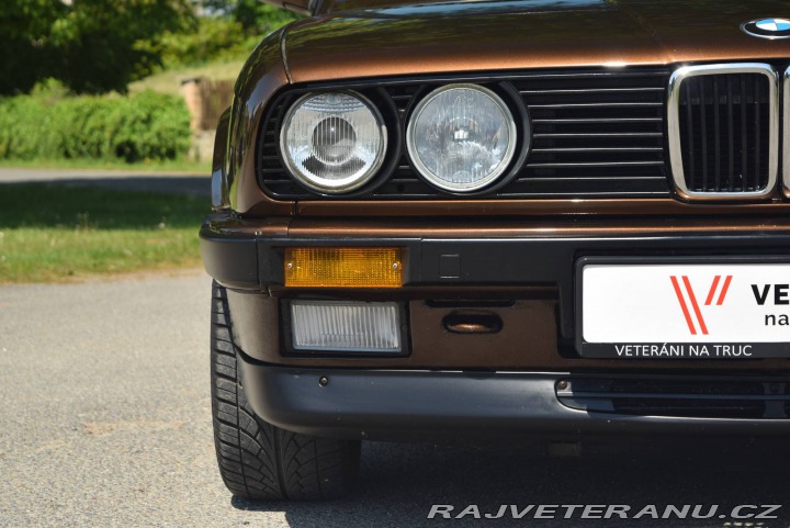 BMW 3 E30 325i 1989