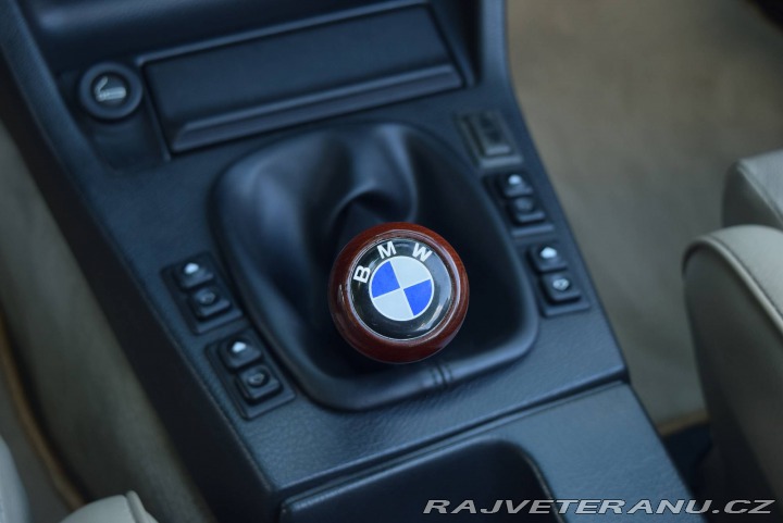 BMW 3 E30 325i 1989