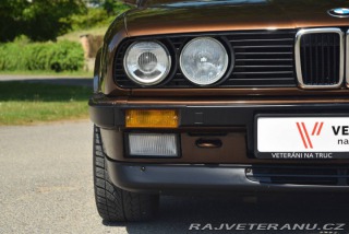 BMW 3 E30 325i 1989