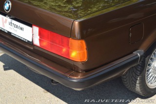 BMW 3 E30 325i 1989