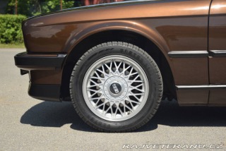 BMW 3 E30 325i 1989