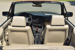 BMW 3 E30 325i 1989