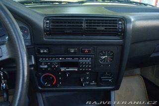 BMW 3 E30 325i 1989