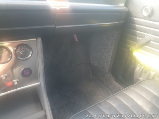 BMW 2002  1975