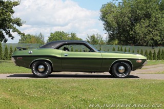 Dodge Challenger R/T SE 383 V8, manuál 1970