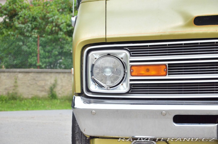 Dodge D Tradesman 200 1974