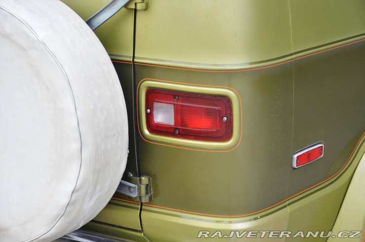 Dodge D Tradesman 200 1974