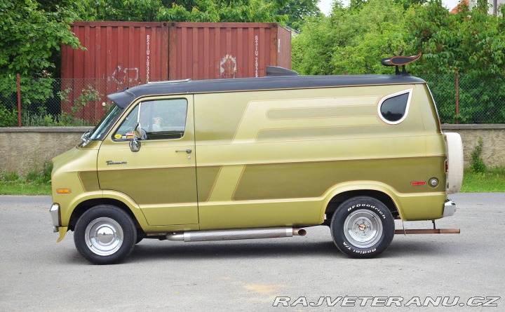 Dodge D Tradesman 200 1974