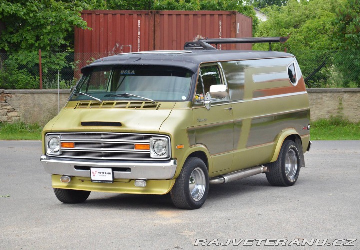 Dodge D Tradesman 200 1974