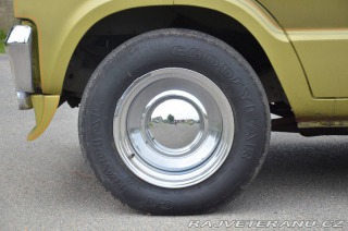Dodge D Tradesman 200 1974
