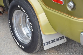Dodge D Tradesman 200 1974