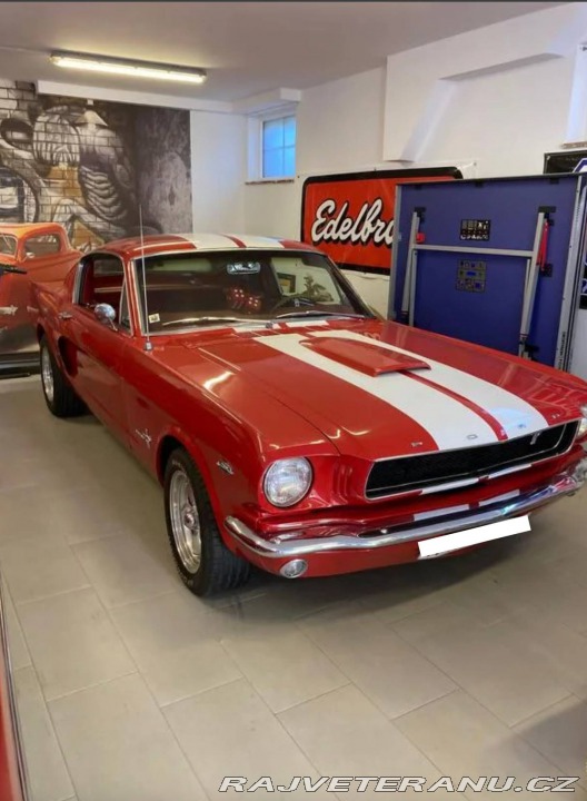 Ford Mustang Fastback 4.7 V8 Cruise-O-Matic 289 1965