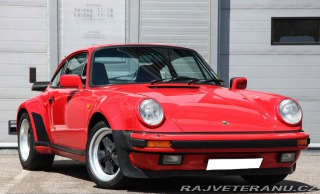 Porsche 911 Carrera 3.2 231hk Svensksåld 2 Ägare