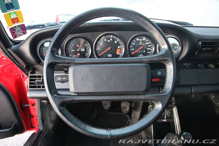 Porsche 911 Carrera 3.2 231hk Svensksåld 2 Ägare 1986
