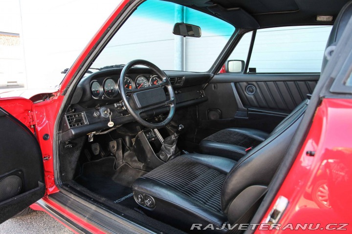 Porsche 911 Carrera 3.2 231hk Svensksåld 2 Ägare 1986
