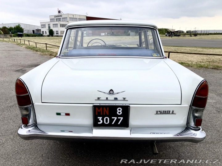 Fiat 125 129 Berlina 1500 Lux NÁDH 1965