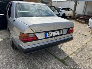 Mercedes-Benz E w124 1989