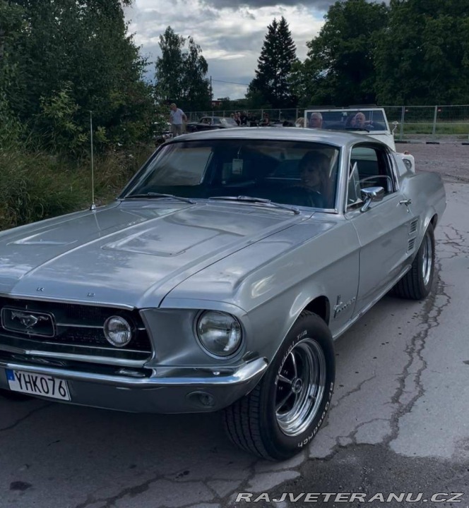 Ford Mustang Fastback 4.7 V8 1967