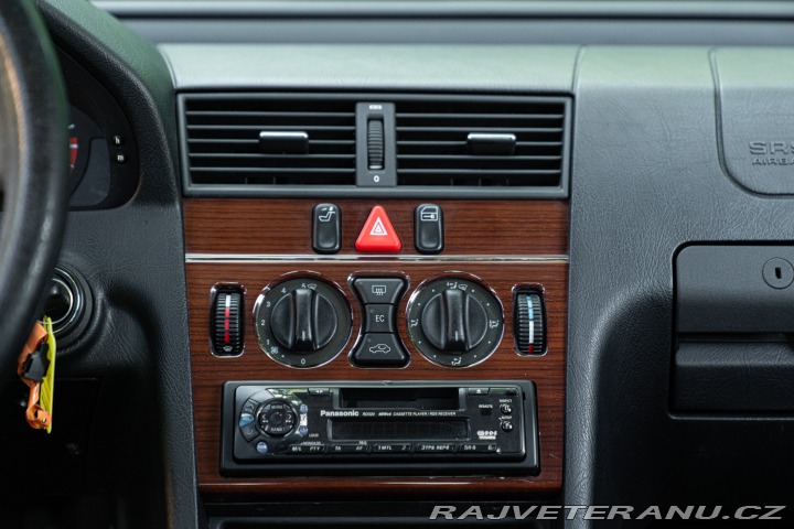 Mercedes-Benz 200 C 200 KOMPRESSOR 1996