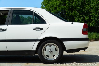 Mercedes-Benz 200 C 200 KOMPRESSOR 1996