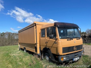 Mercedes-Benz C Foodtruck pojízdná kuchyň 1992
