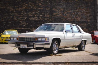 Cadillac Fleetwood 