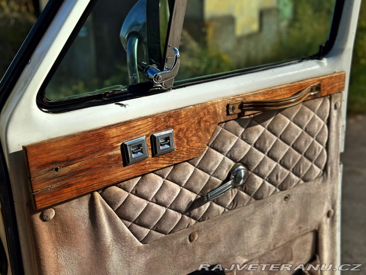 Chevrolet G20 5.7 V8 | American Van 1992