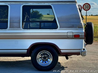 Chevrolet G20 5.7 V8 | American Van 1992