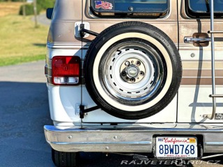 Chevrolet G20 5.7 V8 | American Van 1992
