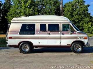 Chevrolet G20 5.7 V8 | American Van 1992