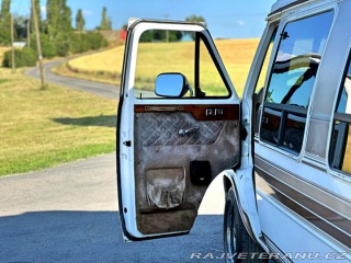 Chevrolet G20 5.7 V8 | American Van 1992