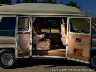 Chevrolet G20 5.7 V8 | American Van 1992