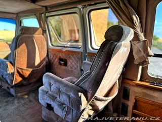 Chevrolet G20 5.7 V8 | American Van 1992