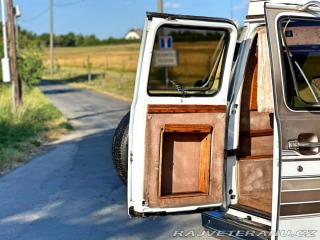 Chevrolet G20 5.7 V8 | American Van 1992