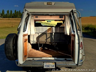Chevrolet G20 5.7 V8 | American Van 1992