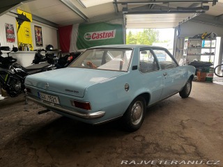Opel Rekord 1975