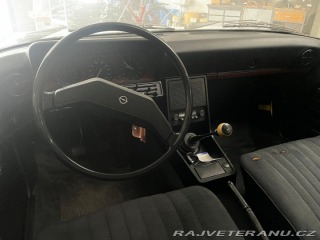 Opel Rekord 1975